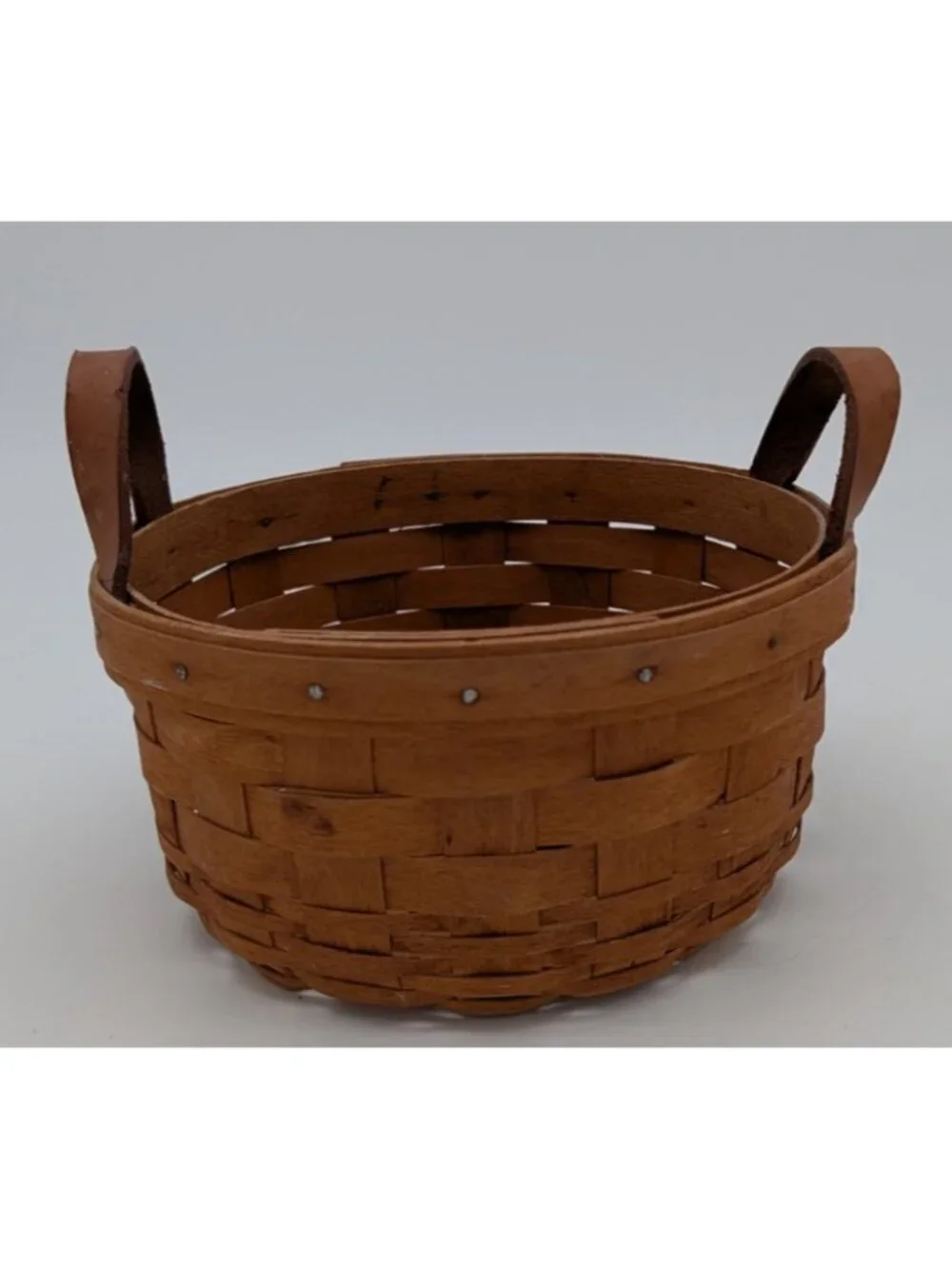 Longaberger 1994 Round Leather Handle Basket vintage